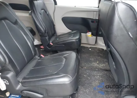 2020 Chrysler Voyager Lxi из США, поврежденный, VIN 2C4RC1DG7LR163654